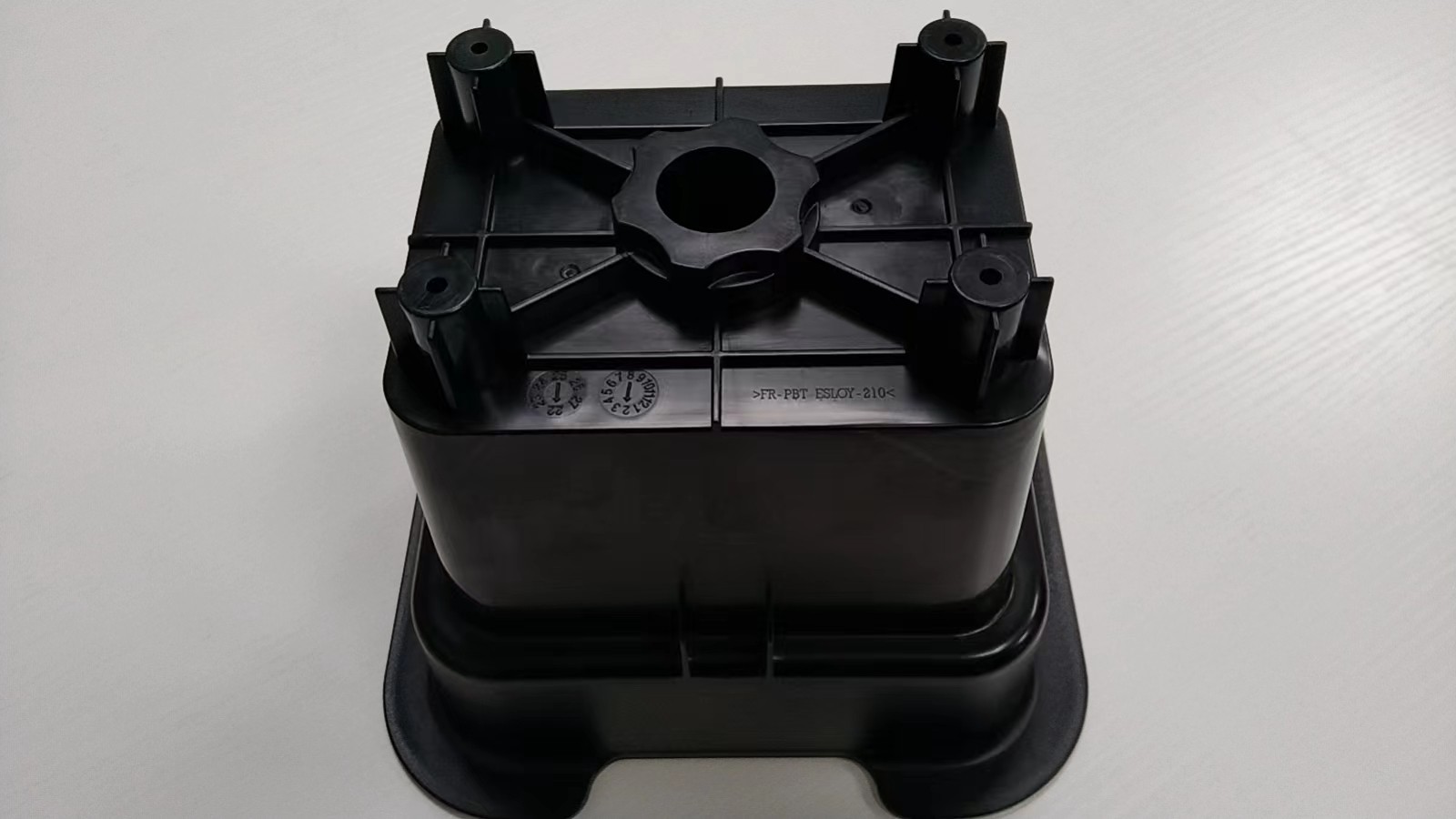 Tùy chỉnh lắp nhựa3